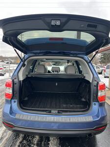 2016 Subaru Forester 2.5i Limited - Photo 10 - Canton, OH 44707