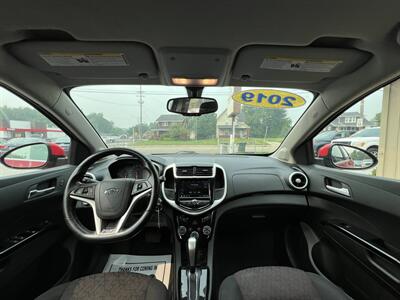 2019 Chevrolet Sonic LT Auto - Photo 7 - Canton, OH 44707