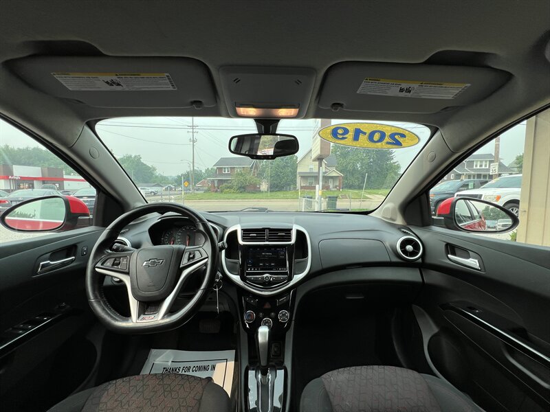 2019 Chevrolet Sonic LT Auto - Photo 7 - Canton, OH 44707