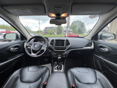 2016 Jeep Cherokee Limited   - Photo 8 - Canton, OH 44707