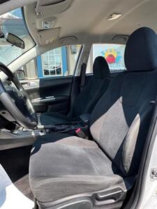 2011 Subaru Impreza 2.5i - Photo 2 - Canton, OH 44707