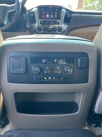 2015 Chevrolet Tahoe LTZ - Photo 11 - Canton, OH 44707