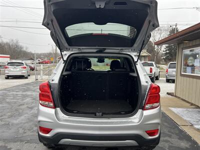 2019 Chevrolet Trax LT   - Photo 11 - Canton, OH 44707