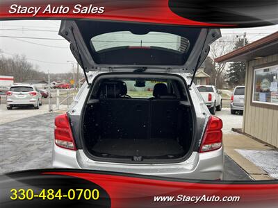 2019 Chevrolet Trax LT   - Photo 11 - Canton, OH 44707