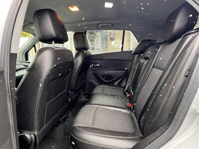 2019 Chevrolet Trax LT   - Photo 8 - Canton, OH 44707