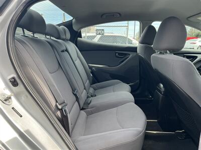 2014 Hyundai ELANTRA SE   - Photo 13 - Canton, OH 44707