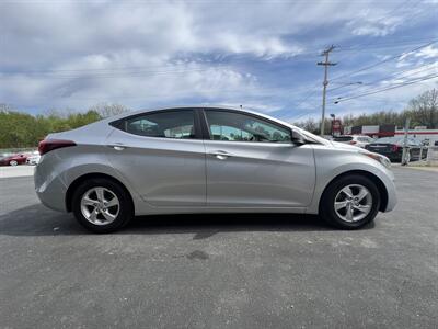 2014 Hyundai ELANTRA SE   - Photo 12 - Canton, OH 44707