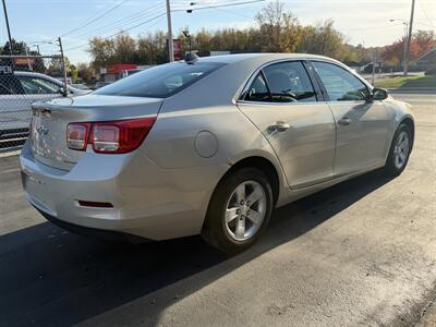 2013 Chevrolet Malibu LS - Photo 14 - Canton, OH 44707