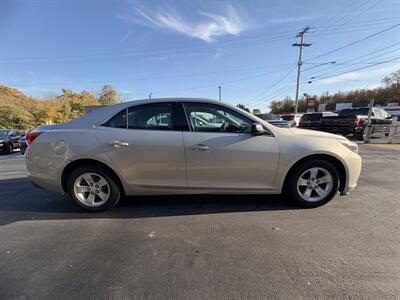 2013 Chevrolet Malibu LS - Photo 15 - Canton, OH 44707