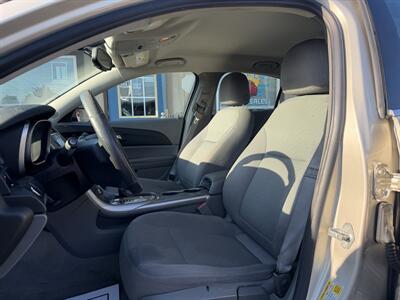 2013 Chevrolet Malibu LS - Photo 6 - Canton, OH 44707