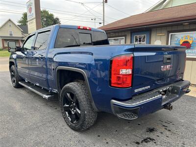 2017 GMC Sierra 1500 SLE   - Photo 13 - Canton, OH 44707