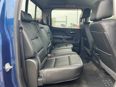 2017 GMC Sierra 1500 SLE   - Photo 19 - Canton, OH 44707