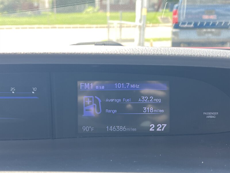 2015 Honda Civic LX - Photo 8 - Canton, OH 44707