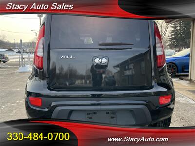 2013 Kia Soul   - Photo 8 - Canton, OH 44707
