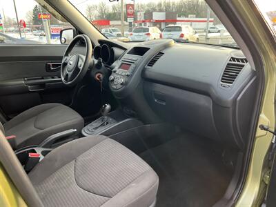 2013 Kia Soul   - Photo 13 - Canton, OH 44707