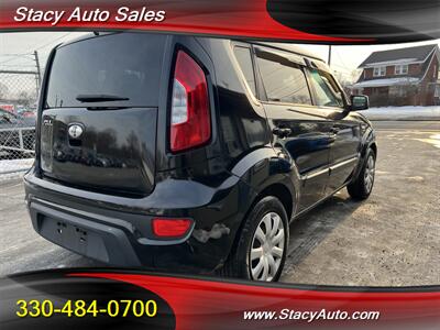 2013 Kia Soul   - Photo 9 - Canton, OH 44707