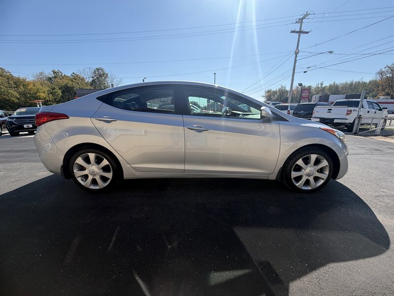 2013 Hyundai ELANTRA GLS - Photo 14 - Canton, OH 44707