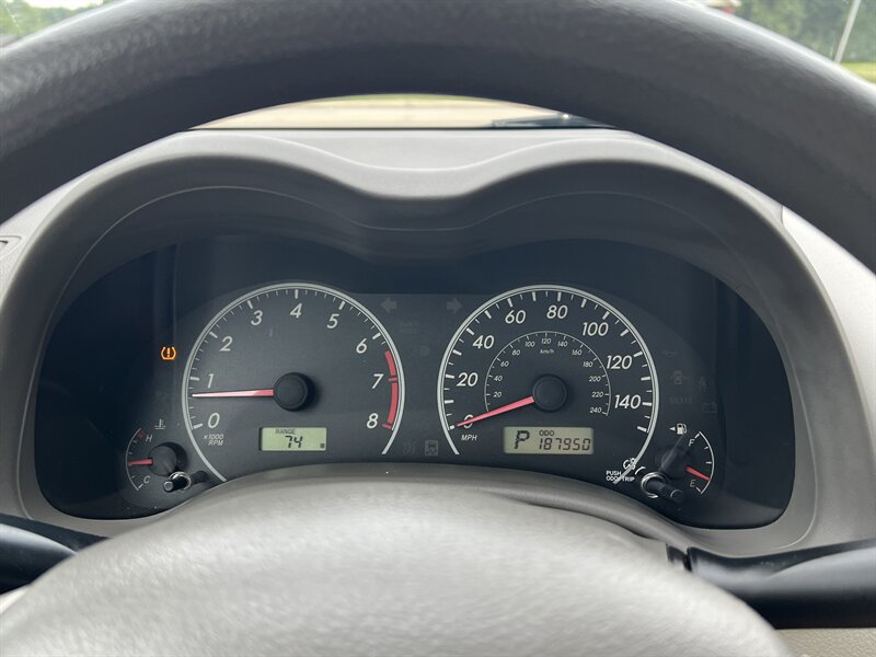 2010 Toyota Corolla LE - Photo 9 - Canton, OH 44707