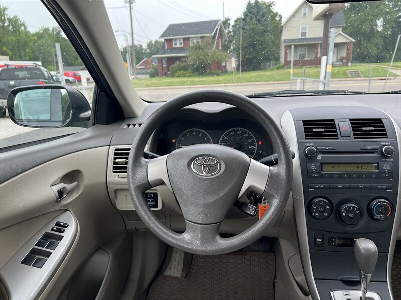 2010 Toyota Corolla LE - Photo 7 - Canton, OH 44707