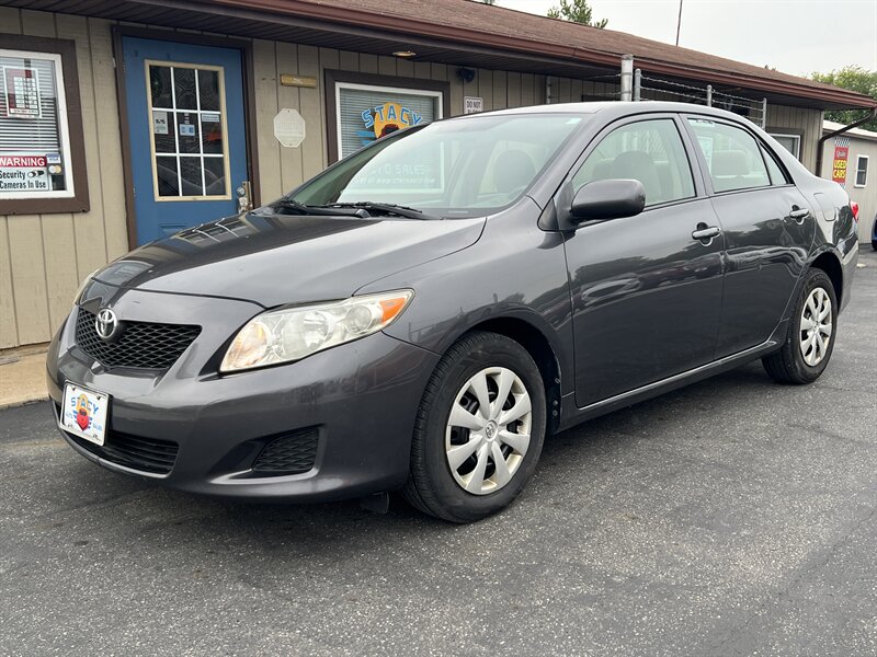 2010 Toyota Corolla LE - Photo 2 - Canton, OH 44707