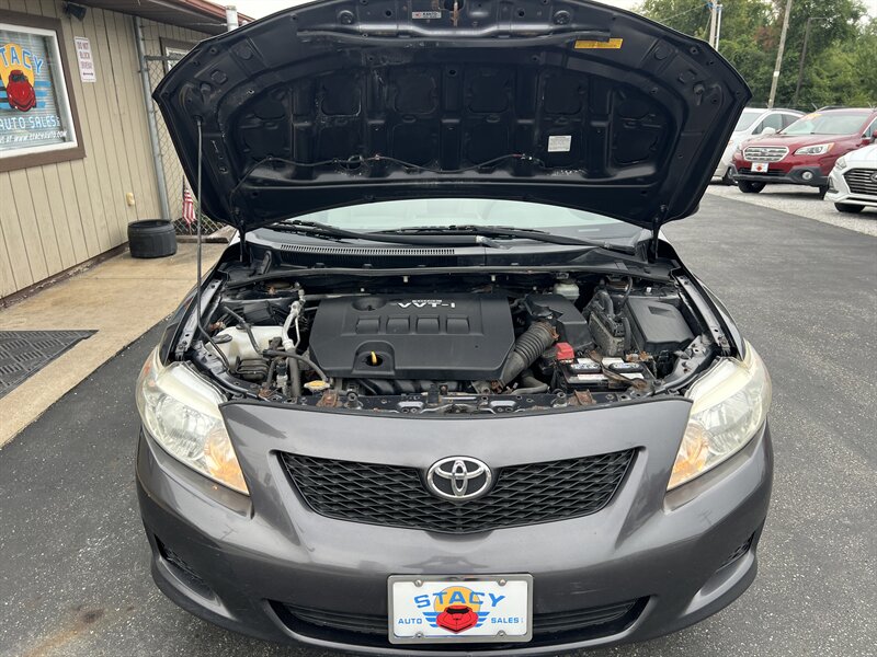 2010 Toyota Corolla LE - Photo 3 - Canton, OH 44707