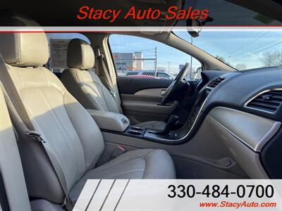 2013 Lincoln MKX   - Photo 15 - Canton, OH 44707