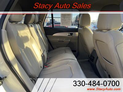 2013 Lincoln MKX   - Photo 14 - Canton, OH 44707