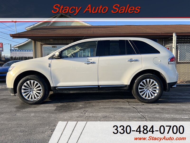 2013 Lincoln MKX   - Photo 1 - Canton, OH 44707