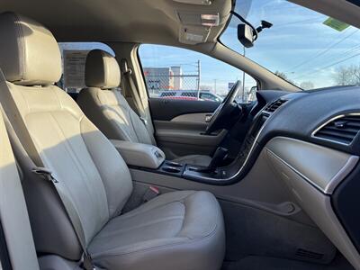 2013 Lincoln MKX   - Photo 15 - Canton, OH 44707