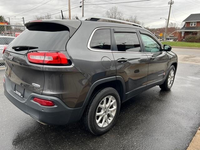 2016 Jeep Cherokee Latitude - Photo 11 - Canton, OH 44707