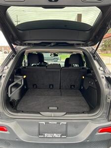 2016 Jeep Cherokee Latitude - Photo 10 - Canton, OH 44707