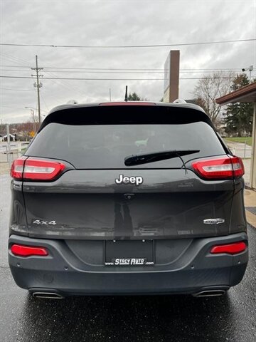 2016 Jeep Cherokee Latitude - Photo 9 - Canton, OH 44707