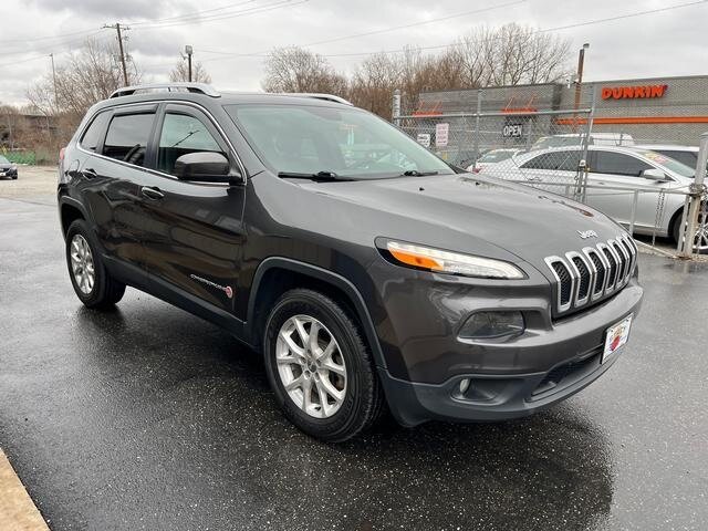 2016 Jeep Cherokee Latitude - Photo 16 - Canton, OH 44707