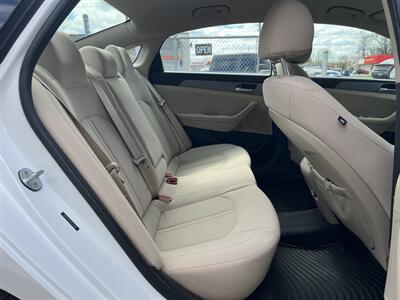 2018 Hyundai SONATA SE   - Photo 14 - Canton, OH 44707