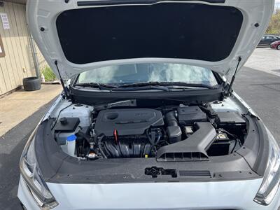 2018 Hyundai SONATA SE   - Photo 18 - Canton, OH 44707