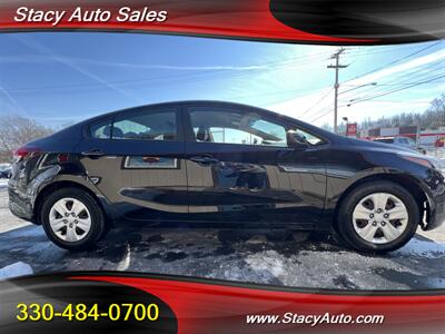 2017 Kia Forte LX   - Photo 10 - Canton, OH 44707