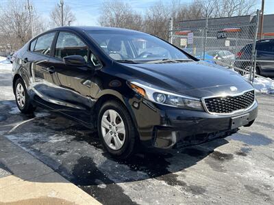 2017 Kia Forte LX   - Photo 14 - Canton, OH 44707