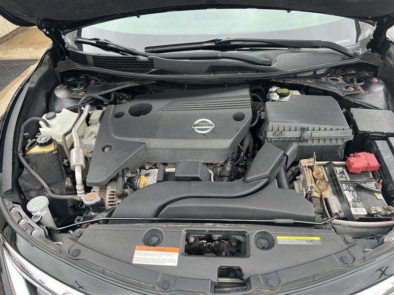 2013 Nissan Altima 2.5 SL - Photo 4 - Canton, OH 44707