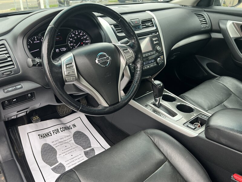 2013 Nissan Altima 2.5 SL - Photo 6 - Canton, OH 44707