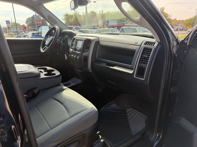 2014 RAM 1500 Tradesman - Photo 16 - Canton, OH 44707