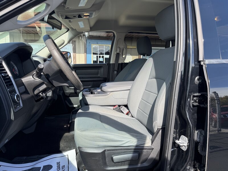 2014 RAM 1500 Tradesman - Photo 5 - Canton, OH 44707