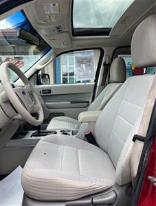 2011 Ford Escape XLT   - Photo 3 - Canton, OH 44707