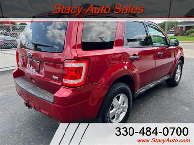 2011 Ford Escape XLT - Photo 9 - Canton, OH 44707