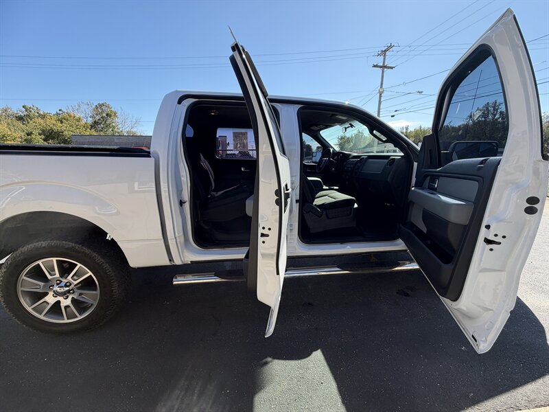 2014 Ford F-150 XL - Photo 18 - Canton, OH 44707