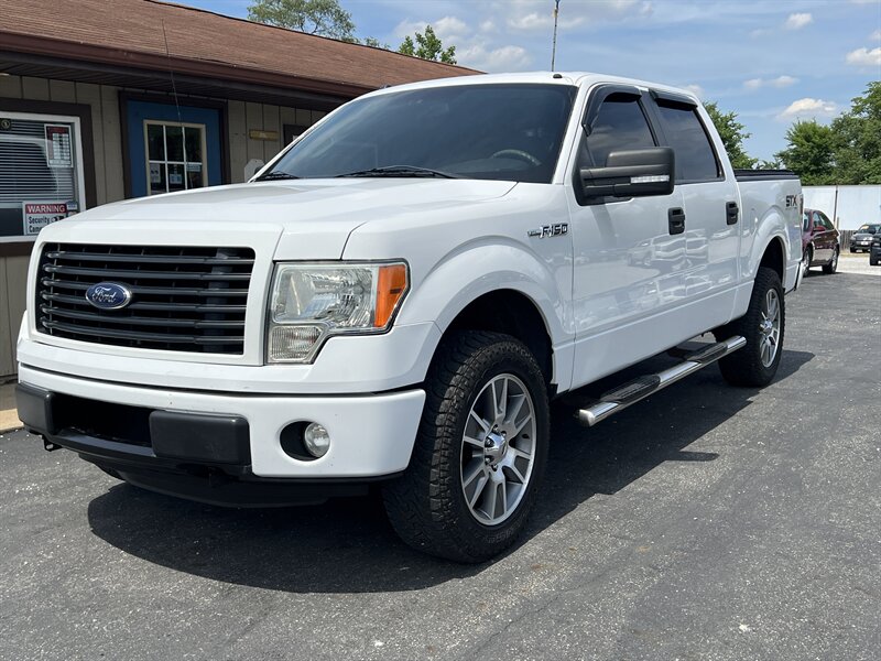 2014 Ford F-150 XL - Photo 2 - Canton, OH 44707