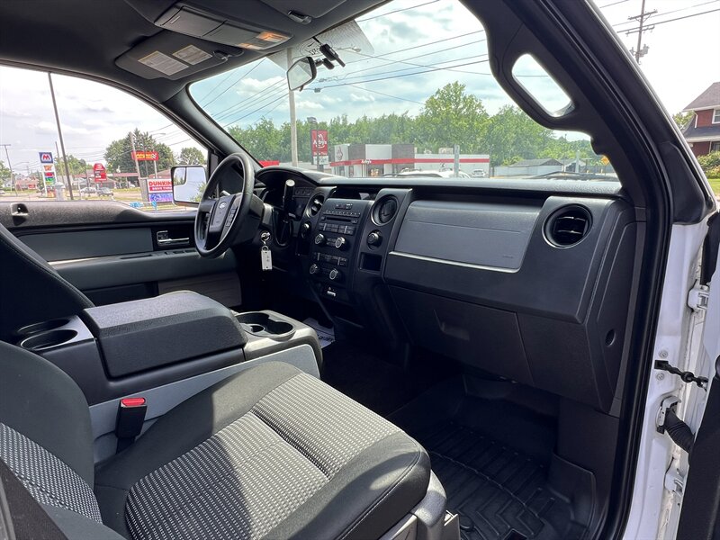 2014 Ford F-150 XL - Photo 17 - Canton, OH 44707