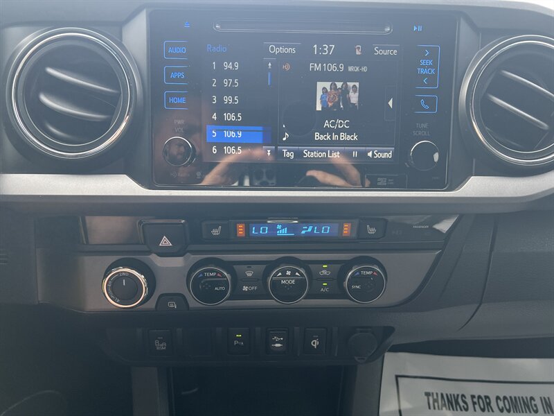 2016 Toyota Tacoma TRD Sport - Photo 9 - Canton, OH 44707