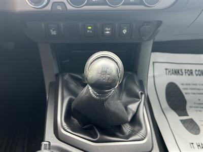 2016 Toyota Tacoma TRD Sport - Photo 8 - Canton, OH 44707