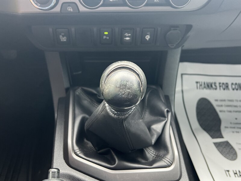 2016 Toyota Tacoma TRD Sport - Photo 8 - Canton, OH 44707