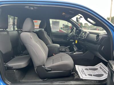 2016 Toyota Tacoma TRD Sport - Photo 17 - Canton, OH 44707